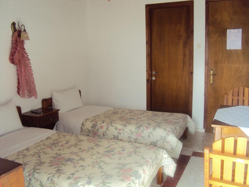 Vassilis Guesthouse Rapsáni Quarto foto
