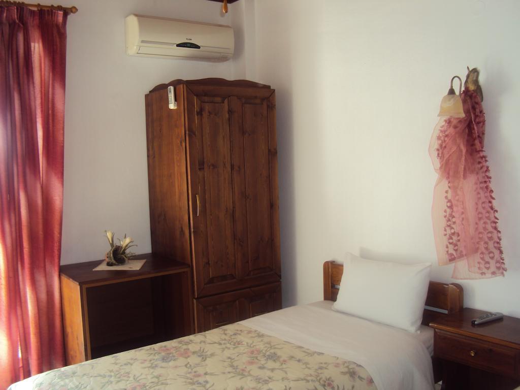 Vassilis Guesthouse Rapsáni Quarto foto